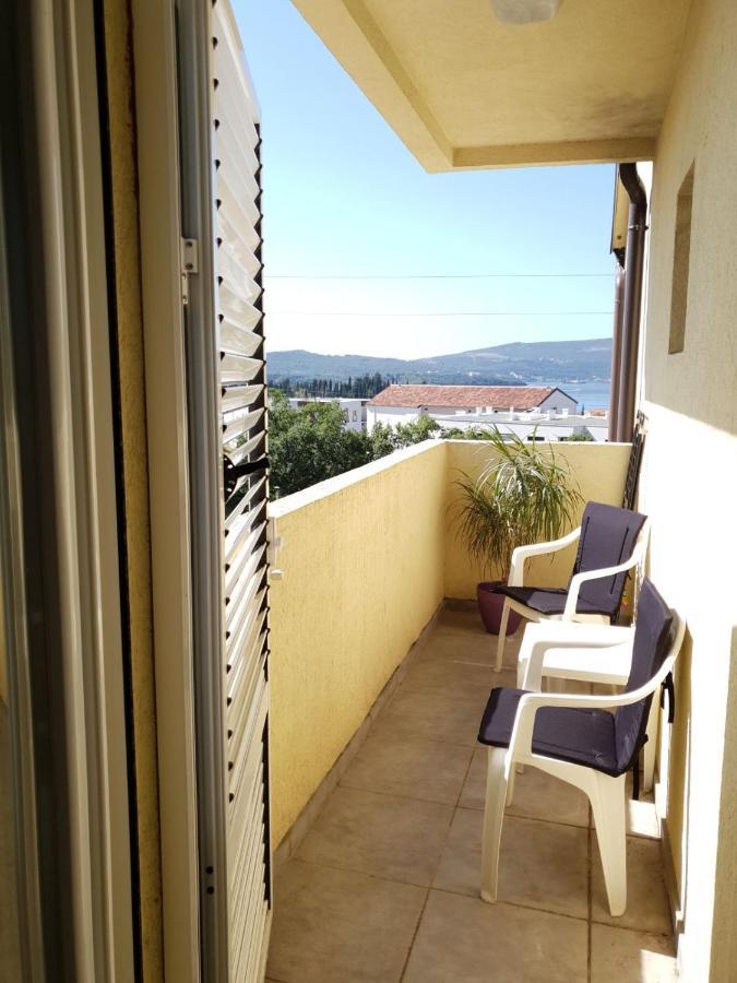 Apartmani Irena Tivat Exterior foto